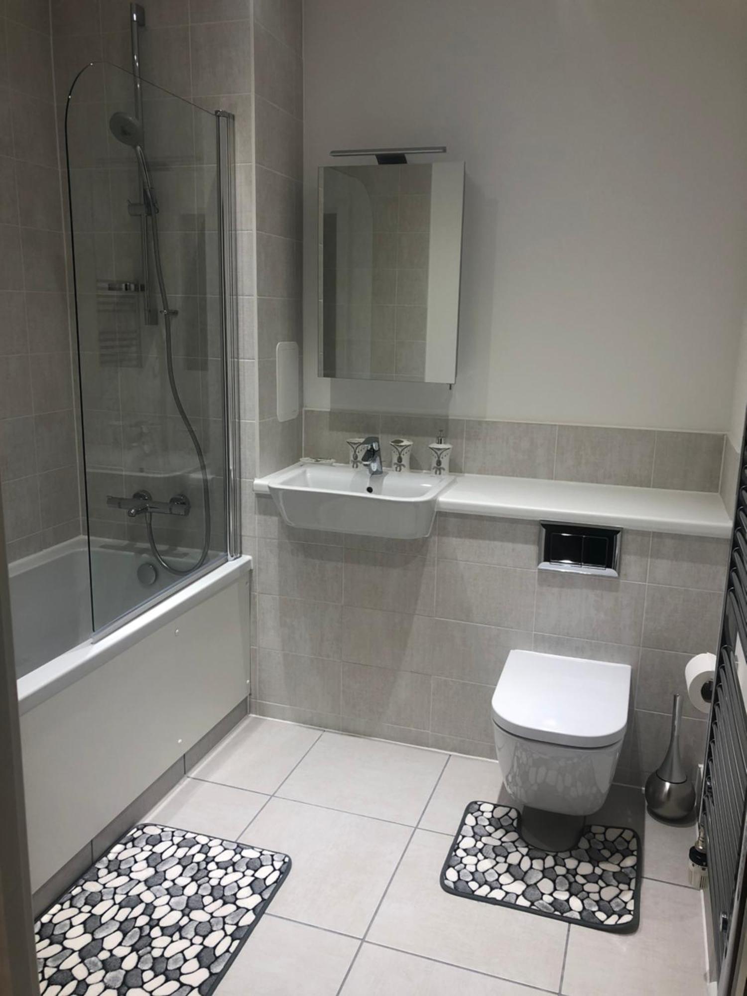 Luxury Kingsize Bedroom With Private Bathroom Northolt  Exterior foto